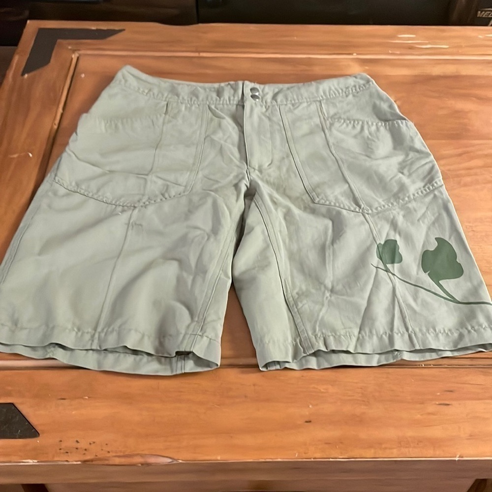 Rei Bermuda UPF 50+ Size 10
